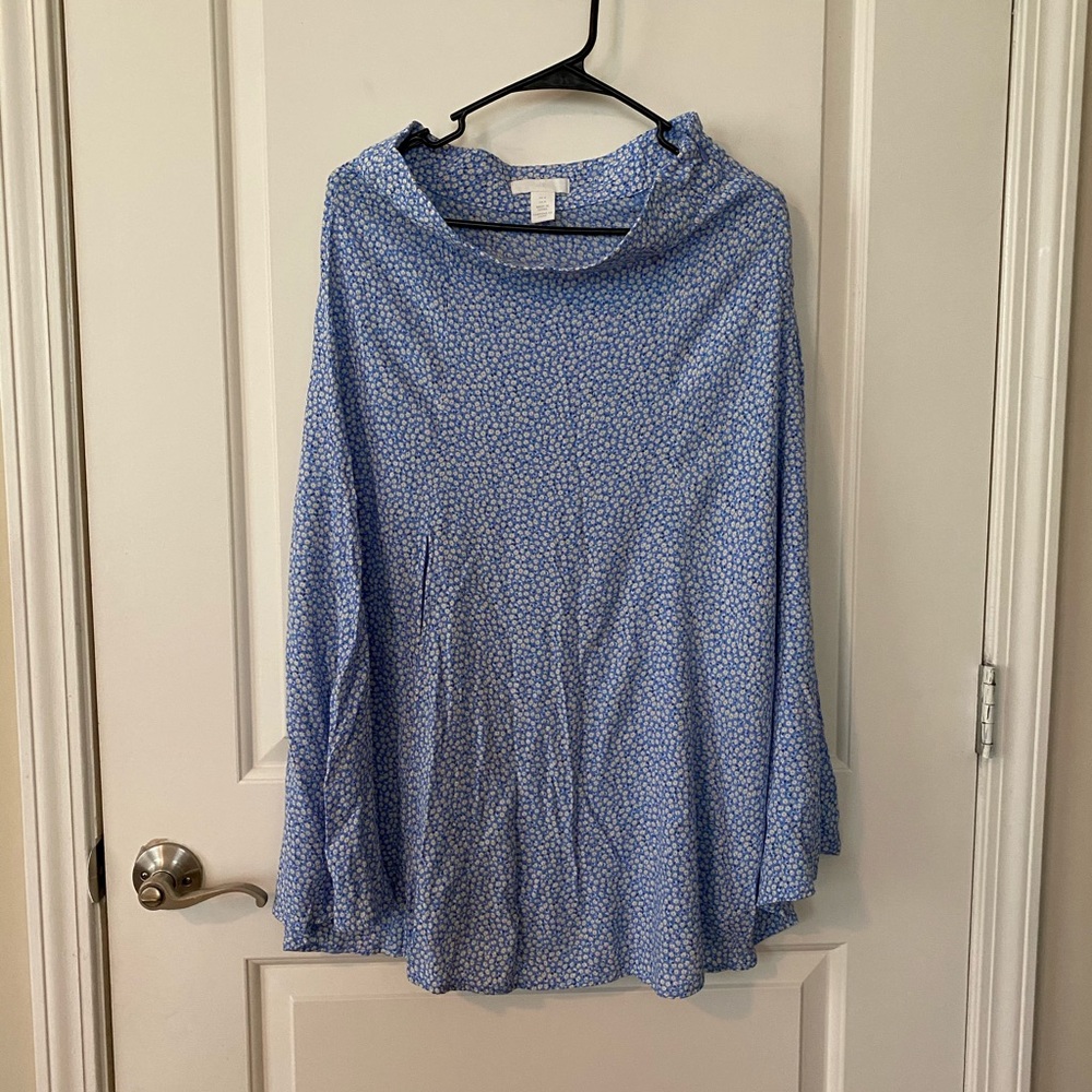 Blue floral maxi skirt with slit